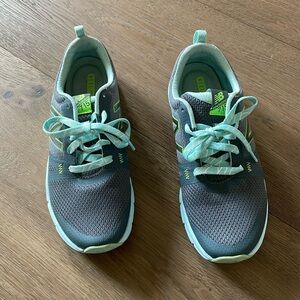 New Balance 715 Gray Blue Running Shoes Size 8